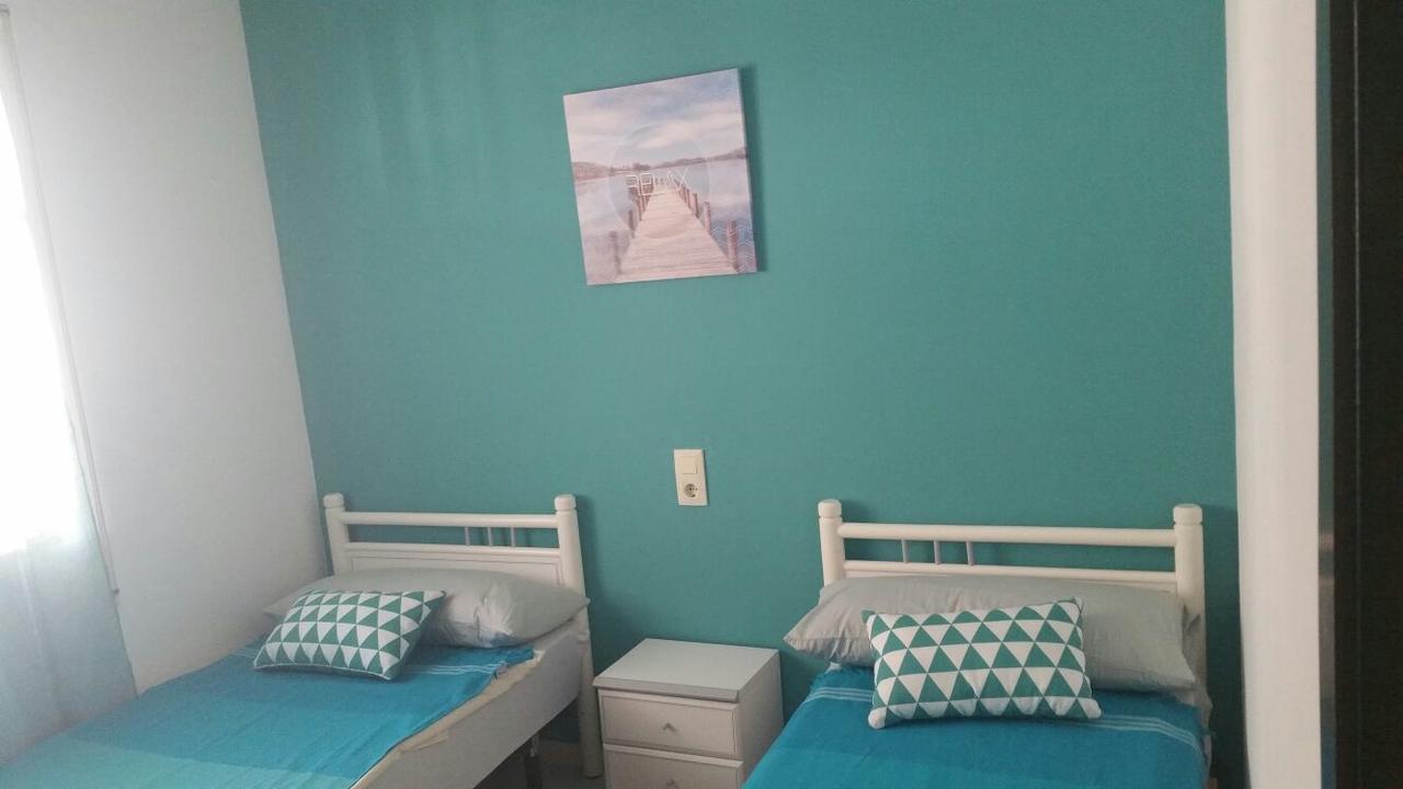Apartamentos Versailles Вилафортуни Экстерьер фото